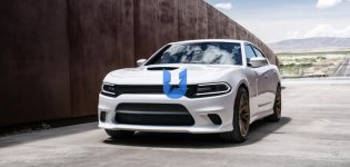 Ein-Auto-mit-527-kW-717-PS-881-Newtonmetern-Drehmoment-vier-Tueren-und-Stufenheck-Das-ist-der-...jpg